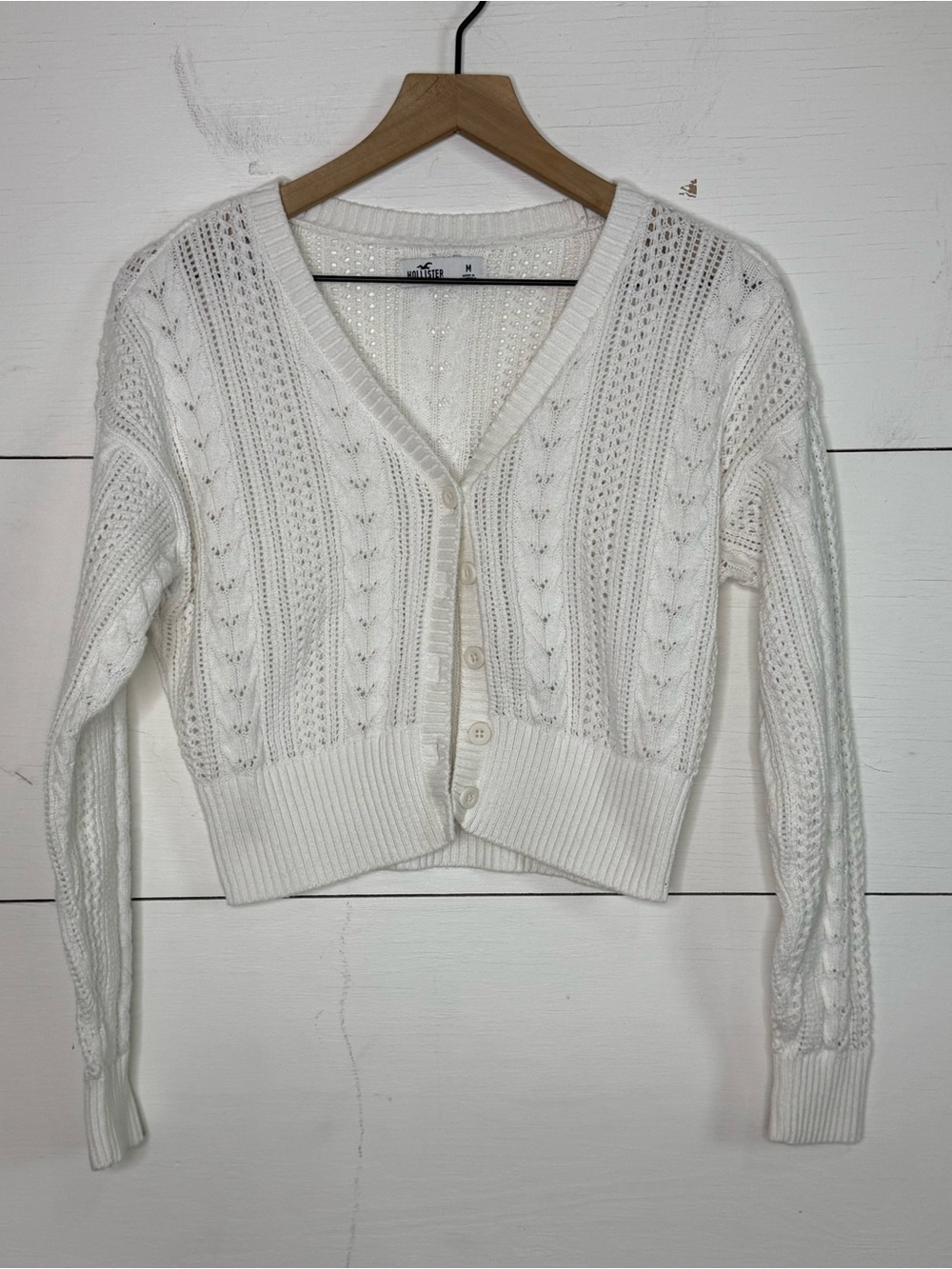 Hollister • White Open-Knit V-Neck Button Cardigan Size Medium